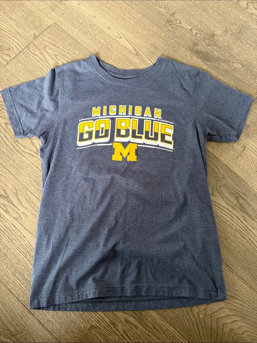 Colosseum Navy and Yellow 'Go Blue' Michigan Kids Tee